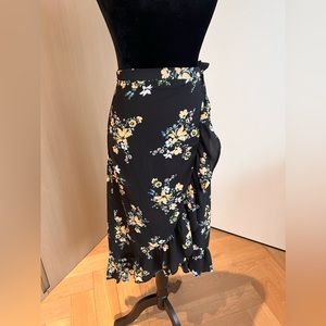 H&M Floral Wrapover Maxi Skirt - Never Worn